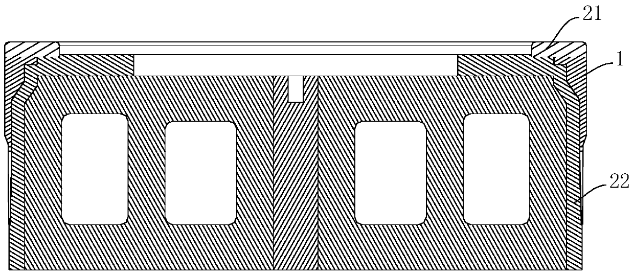 Processing method for large-thickness composite skirt