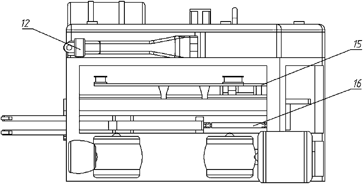 Submarine pipeline cutting robot