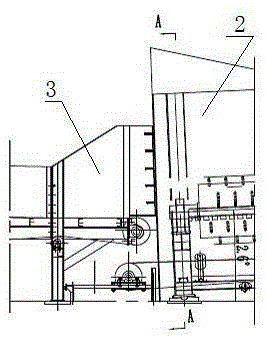 Automatic efficient peeling line for small diameter logs