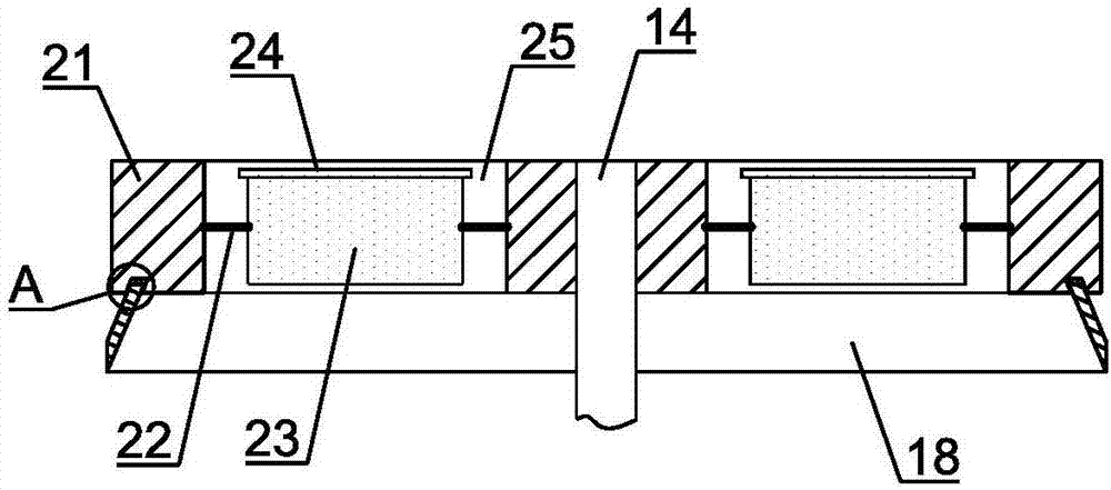 Preheating pulsing type small tea leaf water removing device