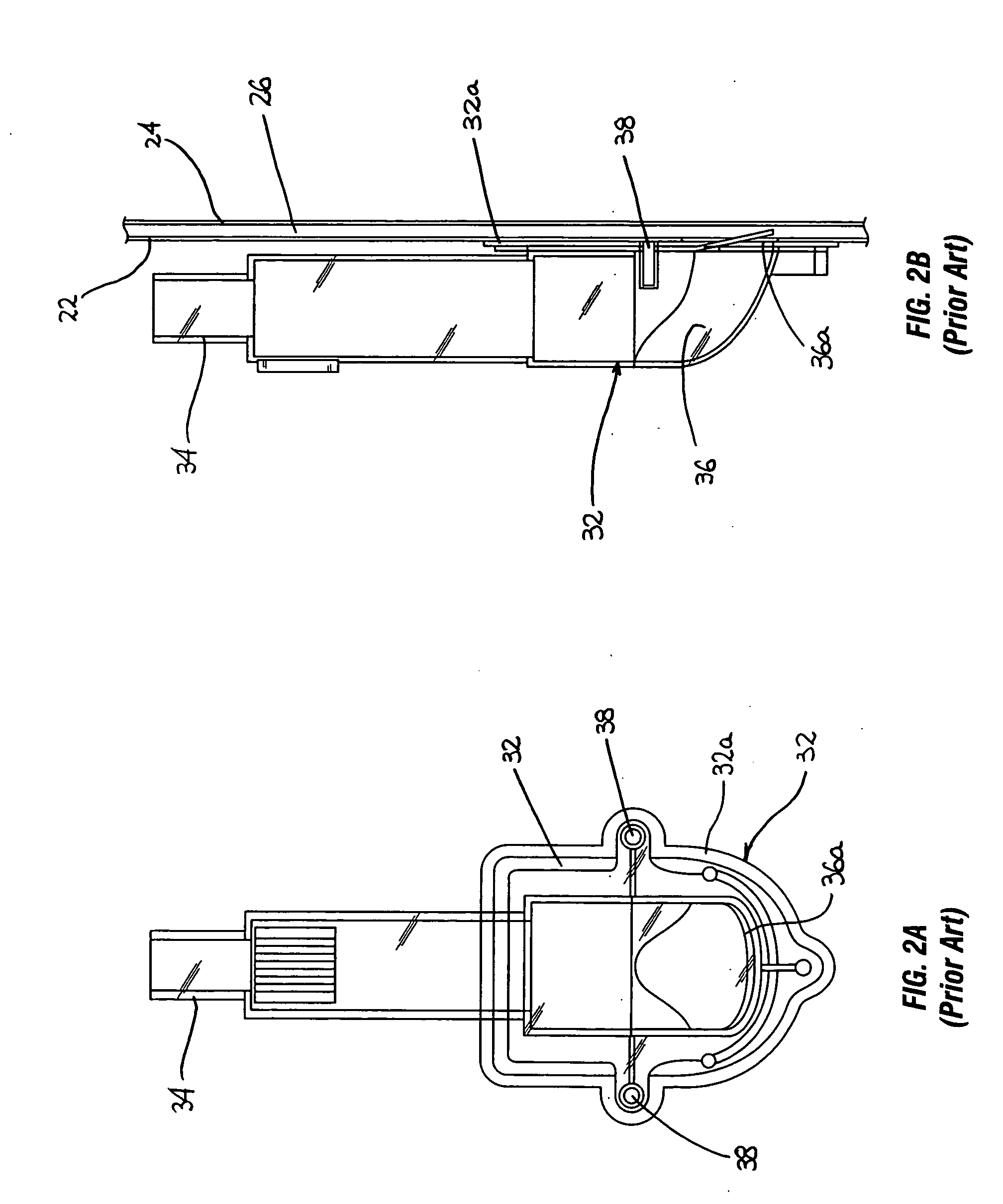 Urine collection bag with integral anti-reflux valve