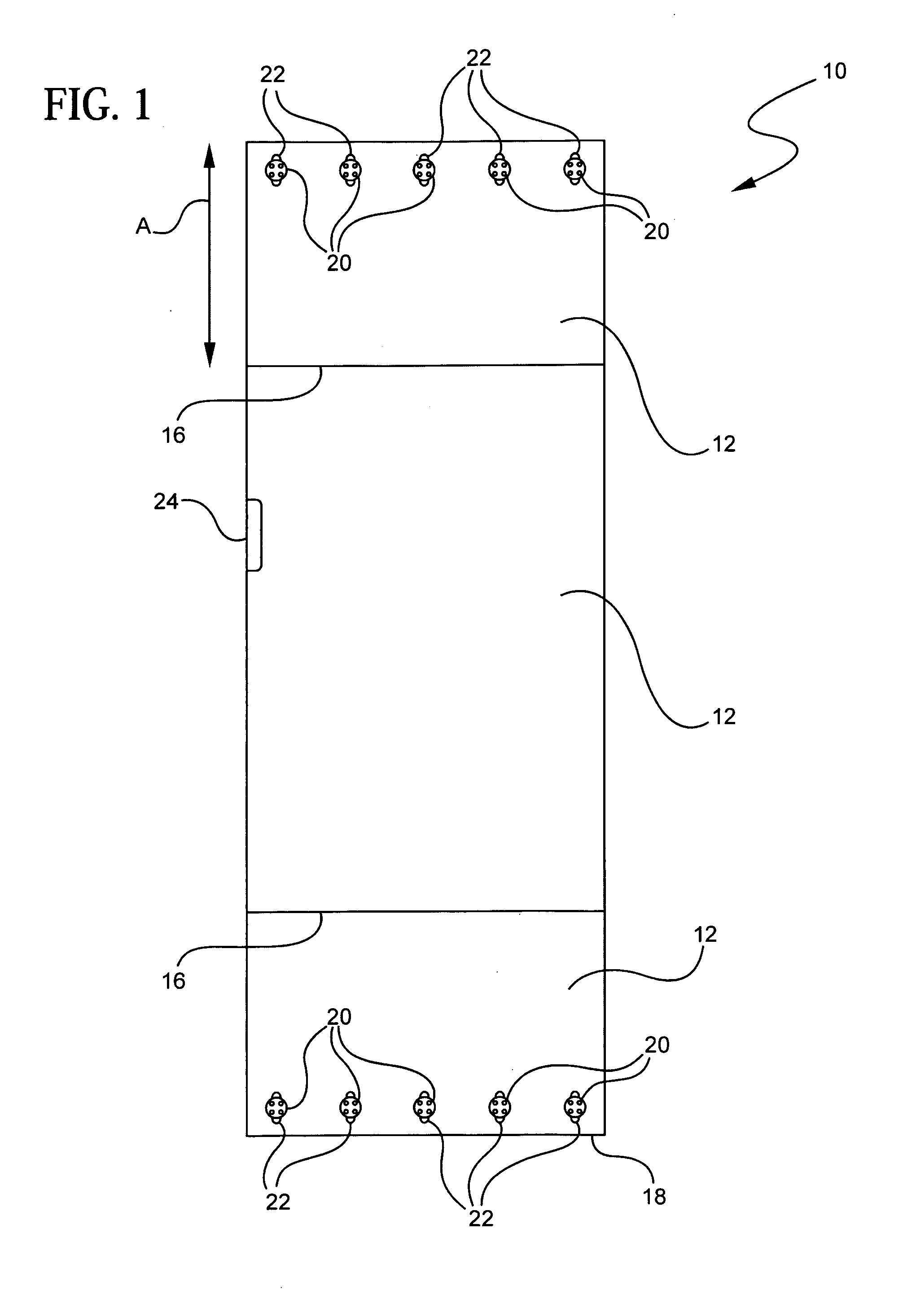 Ground covering device with integrated support retention areas