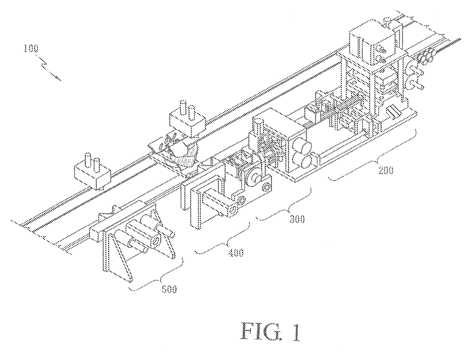 Automatic nose strip bonding apparatus for face mask