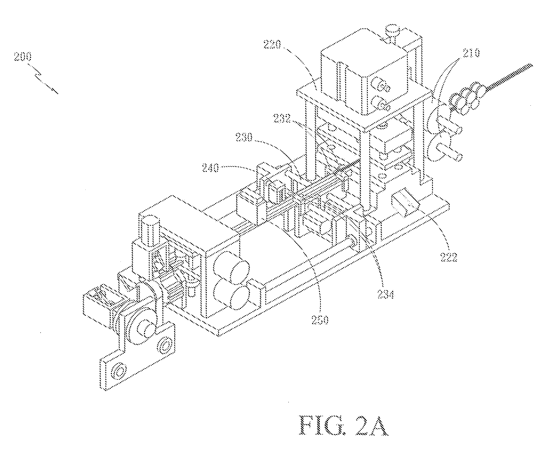 Automatic nose strip bonding apparatus for face mask