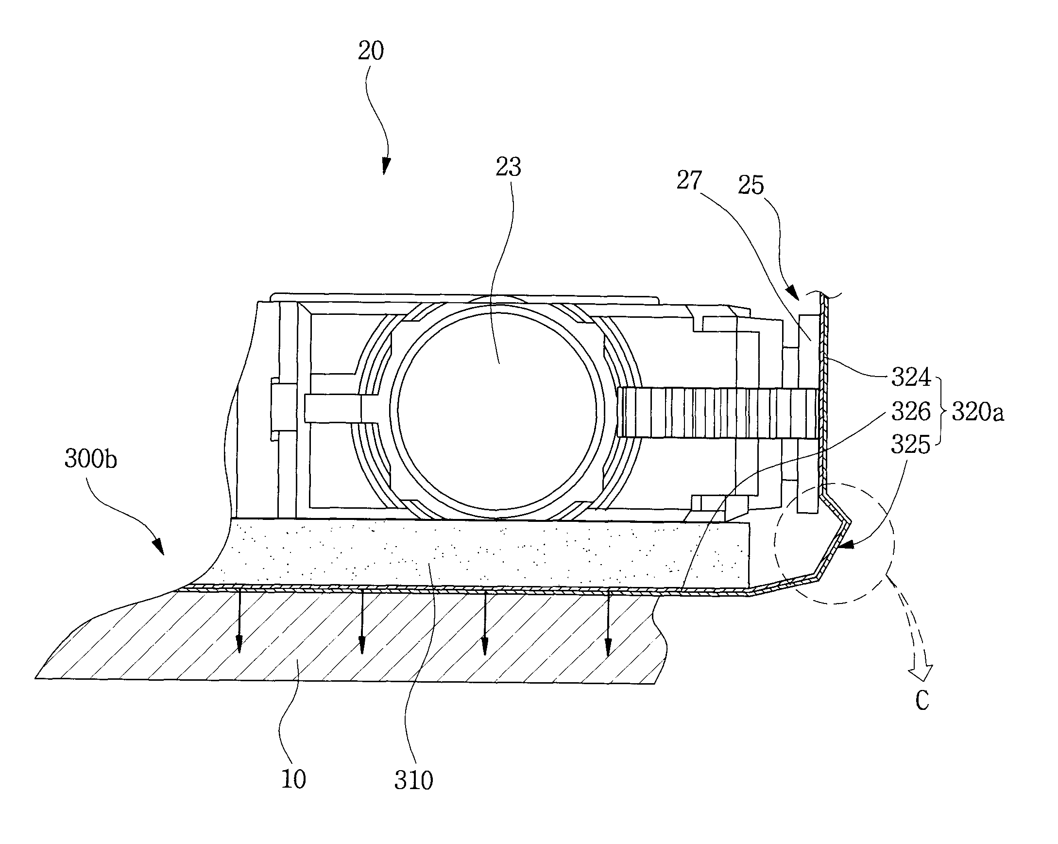 Heat radiating structure for electronic module and electronic device having the same