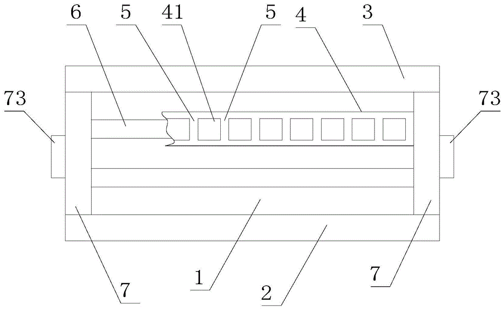 A device conducive to smooth and rapid production of comb honey