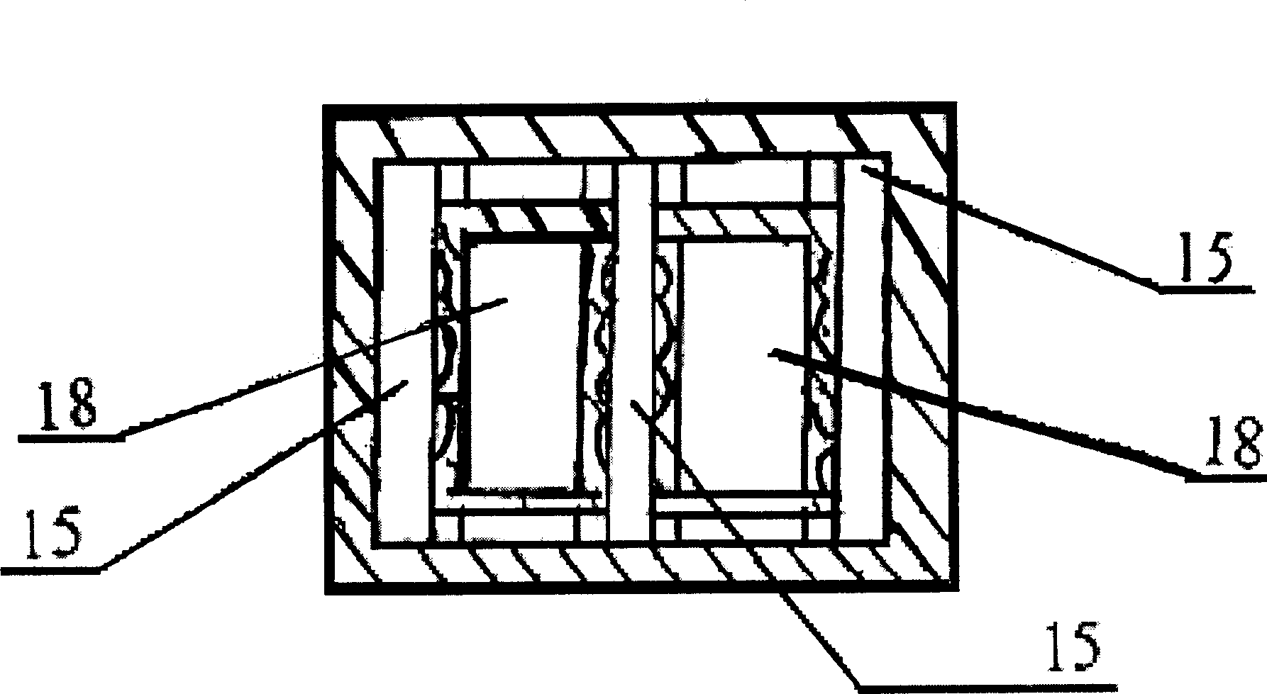 Glass melting crucible furnace with dual flow directions