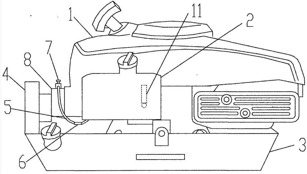 Engine oil and gasoline separate supply system for small two-stroke gasoline engines