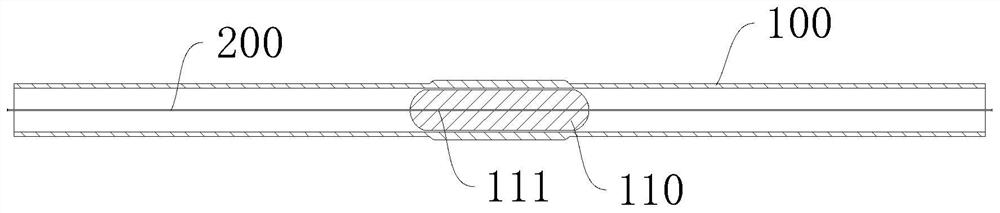 Tension maintaining structure, tension maintaining device and vibrating wire type equipment