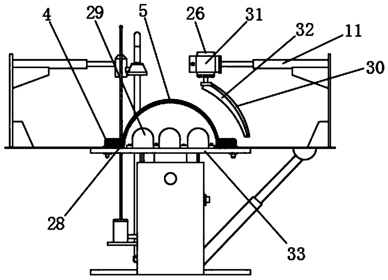 Mining lamp lens with cleaning function