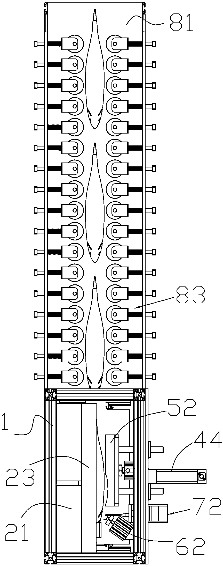 Robot production line used for extracting fish brain