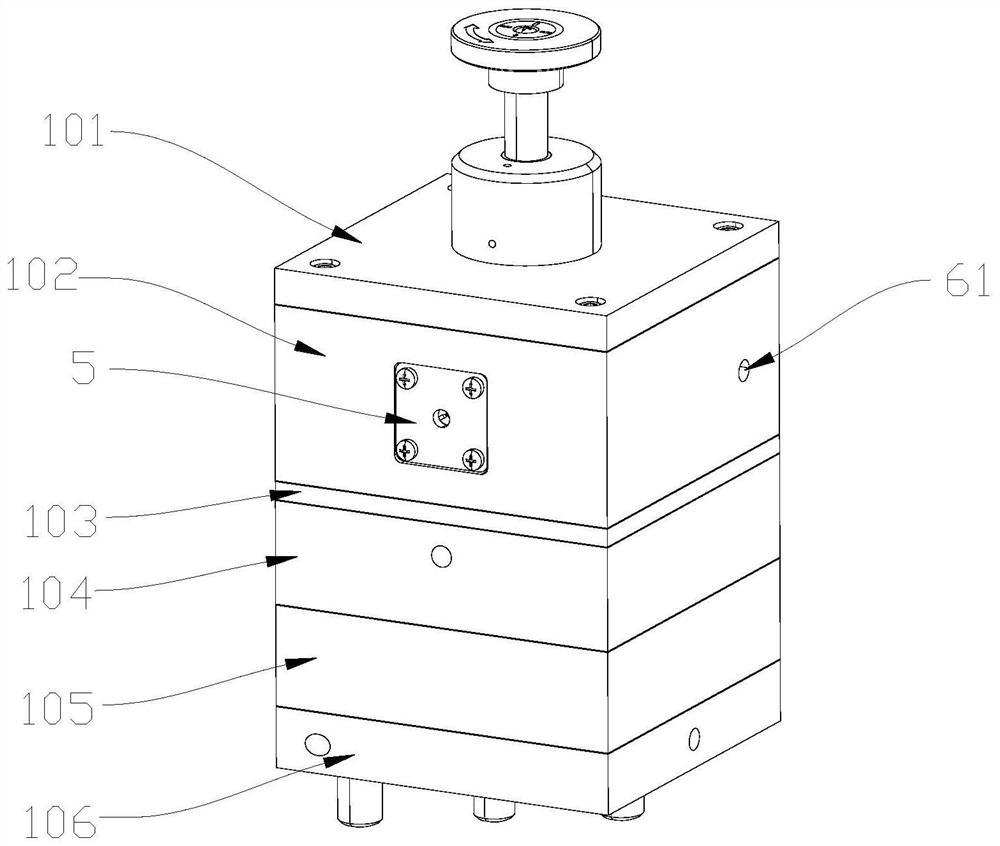 Manual control magnetic attraction opening and closing type controller