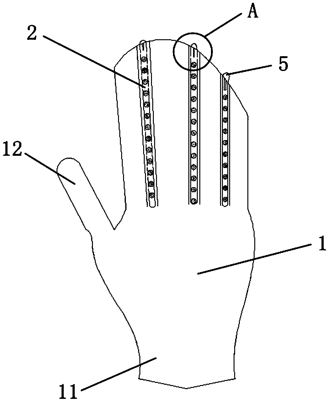 Glove capable of generating heat during application in winter and use method of glove