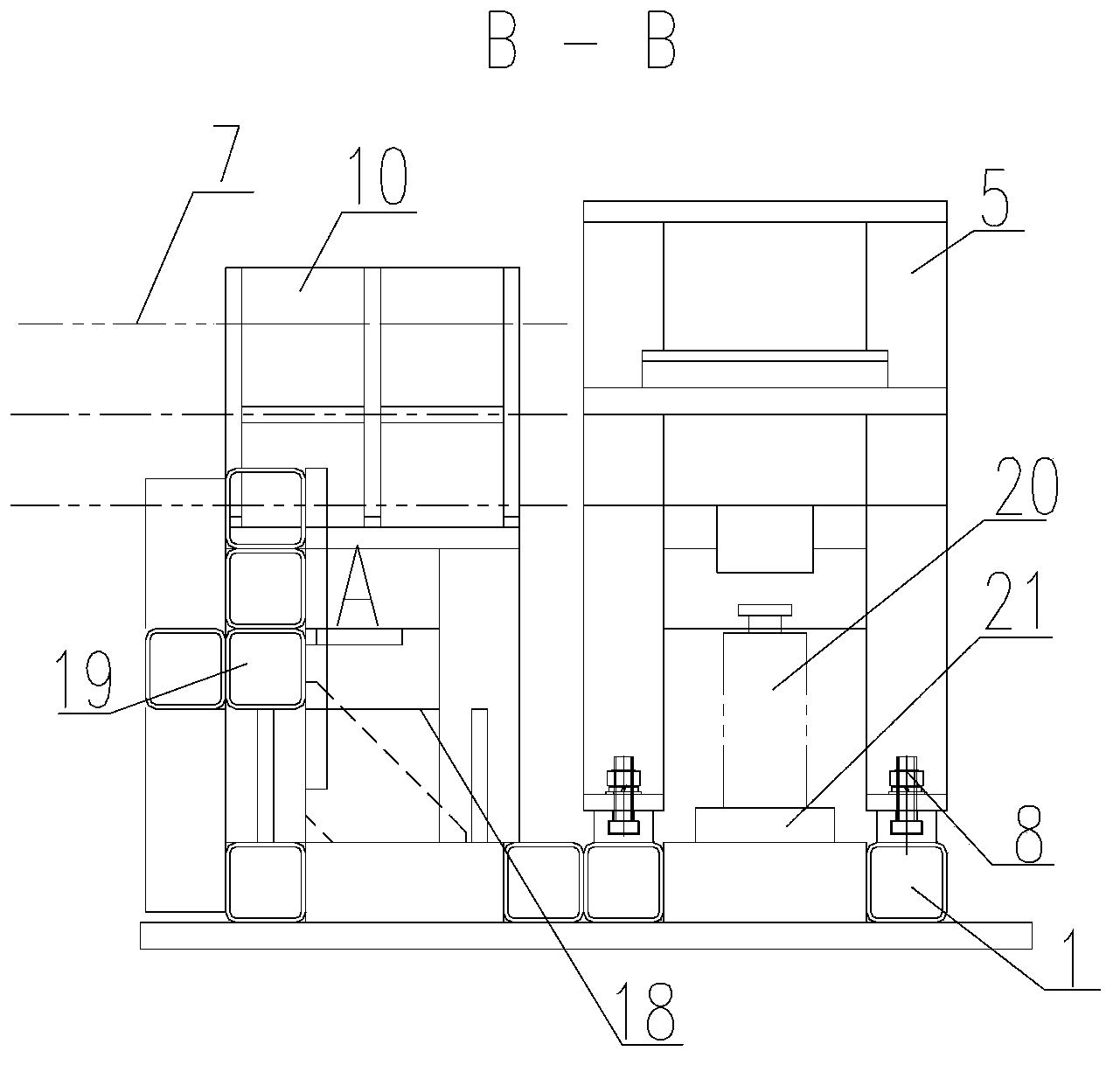 Traction pin loading device for strength test of car body