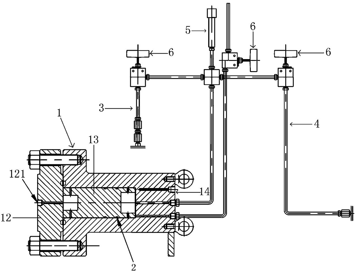 Testing device for identifying sealing performance of nonmetal sealing member and method thereof