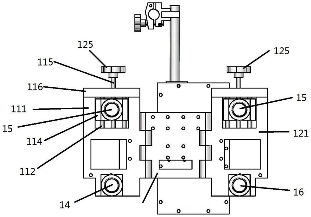 All-position automatic welding traveling device and track