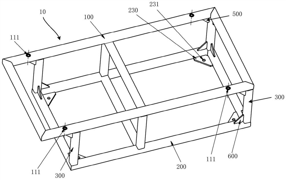 Support, carriage and rail vehicle