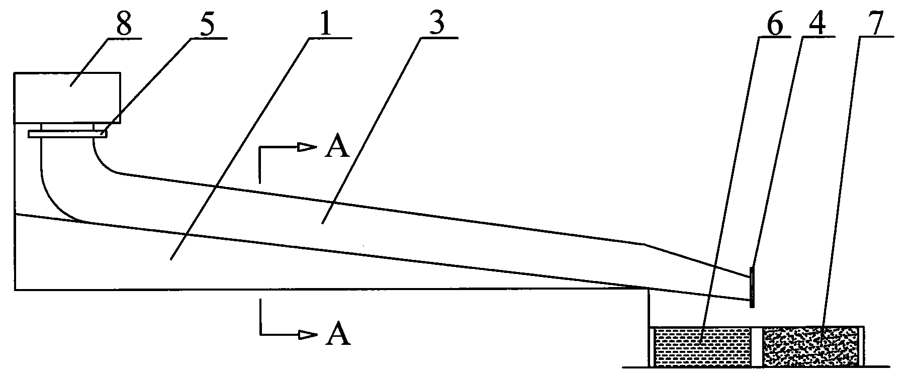 Unpowered sludge dehydration device