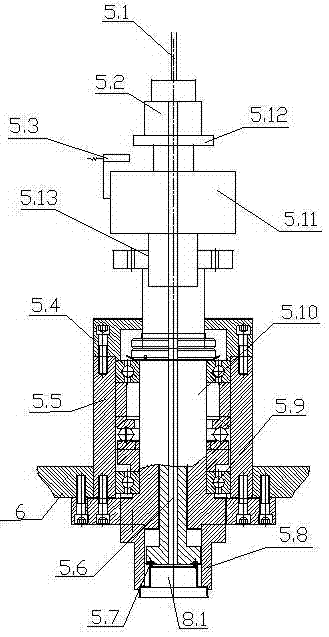 Assembly device of inner end joint and sealing sleeve cover