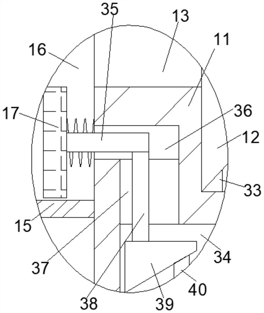 Air compressor air outlet auxiliary device for removing water vapor in compressed air