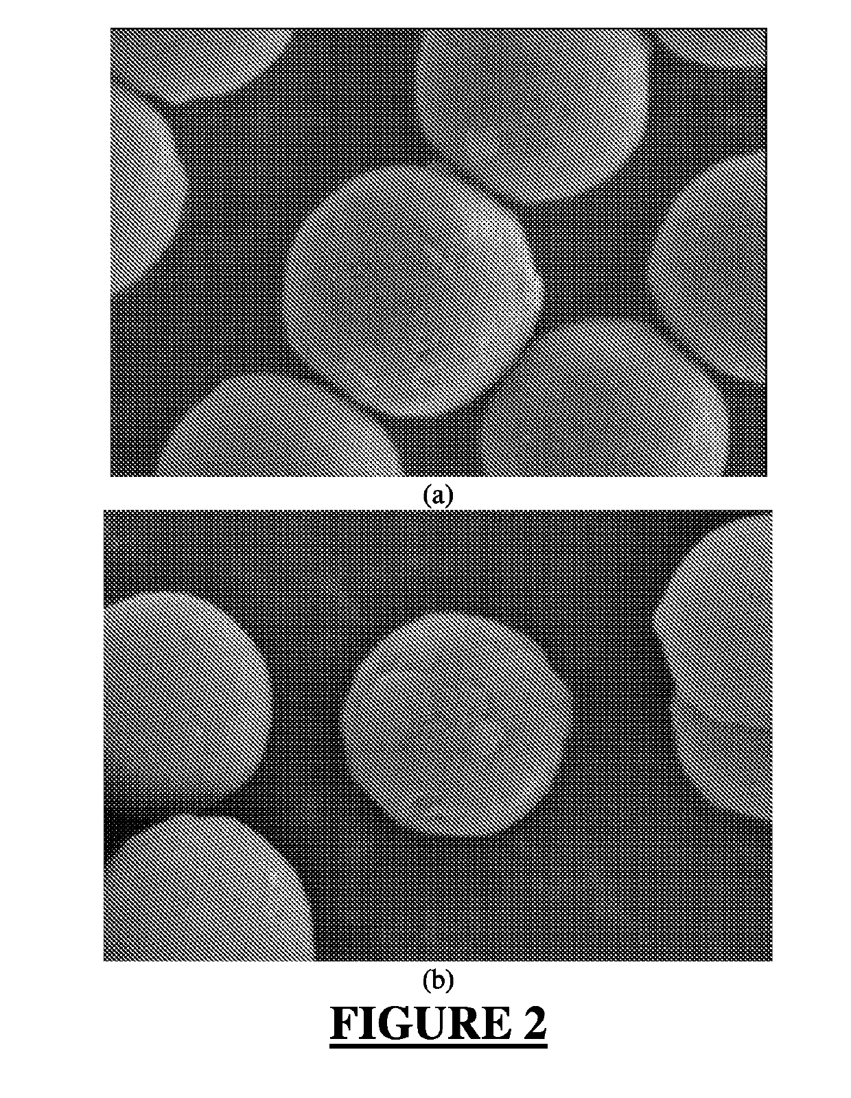 Hybrid material for chromatographic separations comprising a superficially porous core and a surrounding material