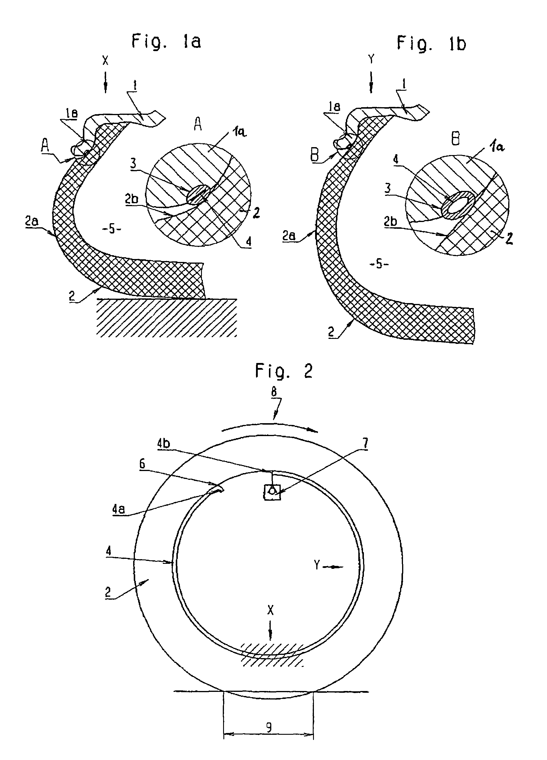 Arrangement for filling air into a rotating pneumatic tire