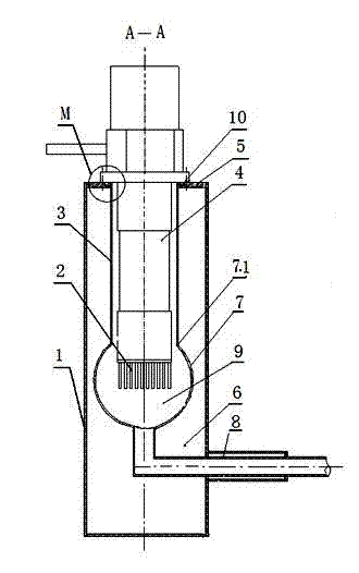 Low-temperature medium liquefaction device