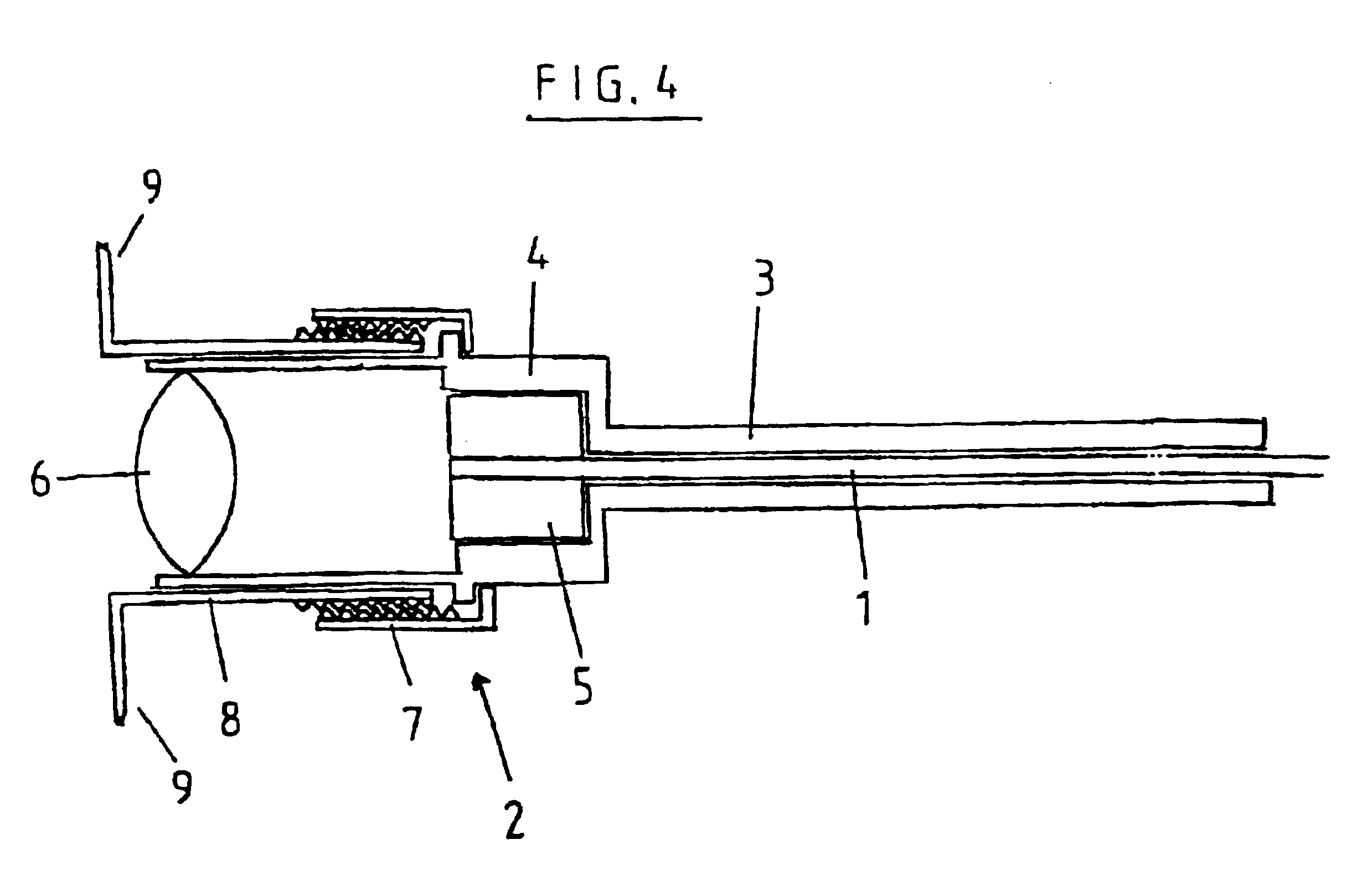 Device and method for transmitting light over an optical fiber