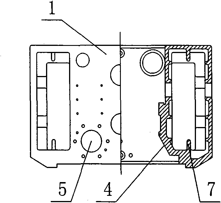 Upright post structure of horizontal type numerical control boring-milling machine