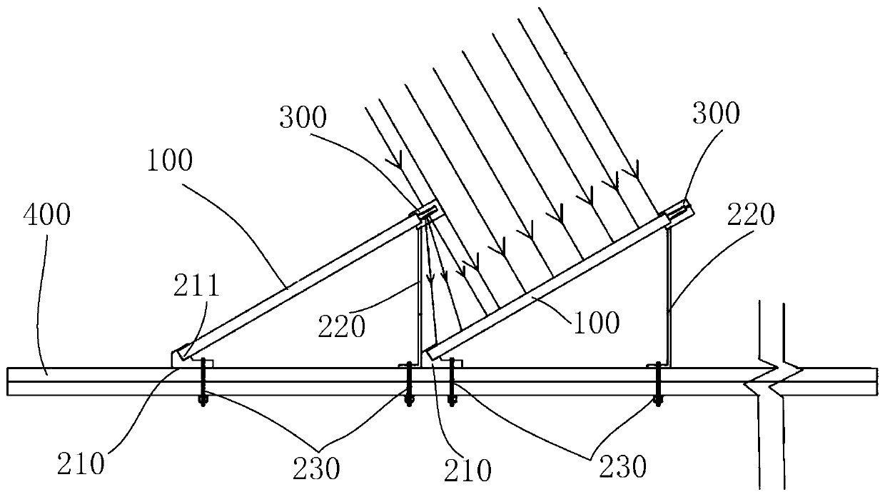 Photovoltaic tracker rotor with fully distributed components