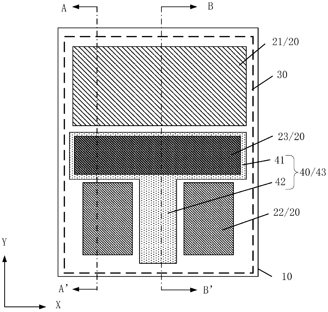 Microfluidic device and driving method thereof