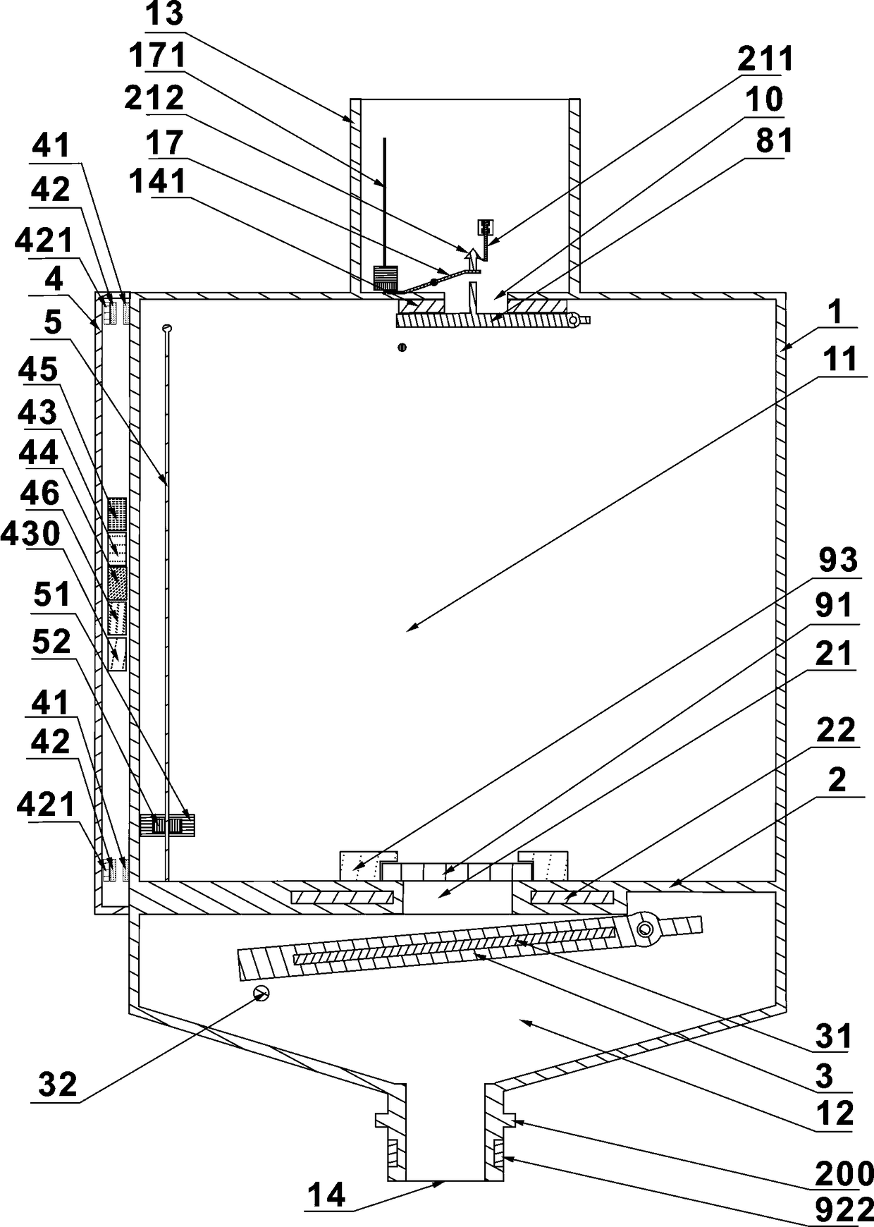 Automatic liquid-discharge drainage device