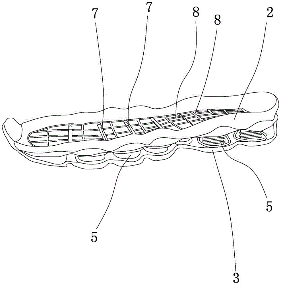 Sports shoe sole