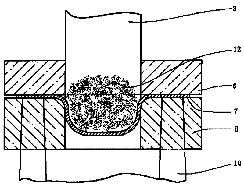 Sheet laser micro-drawing forming method with synchro heating