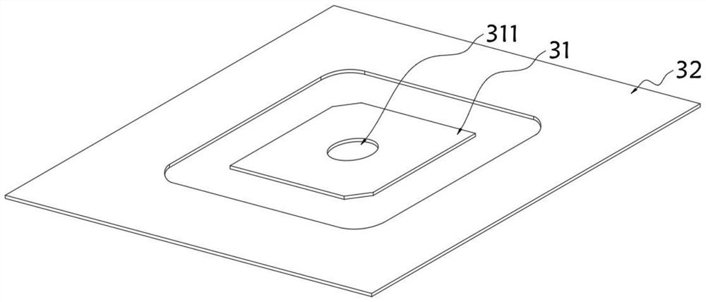 Circularly polarized microstrip antenna with director oscillator