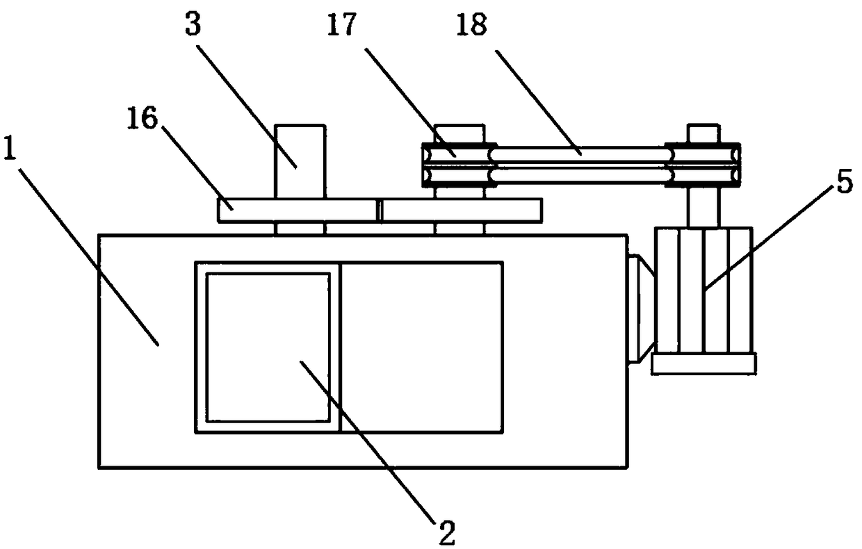 Construction garbage crushing device