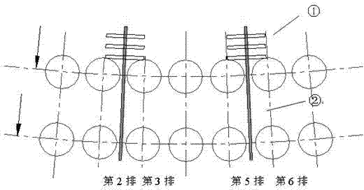 Method for regulating fan-shaped section roller seams of continuous casing machine by using mathematical model