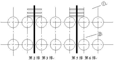 Method for regulating fan-shaped section roller seams of continuous casing machine by using mathematical model