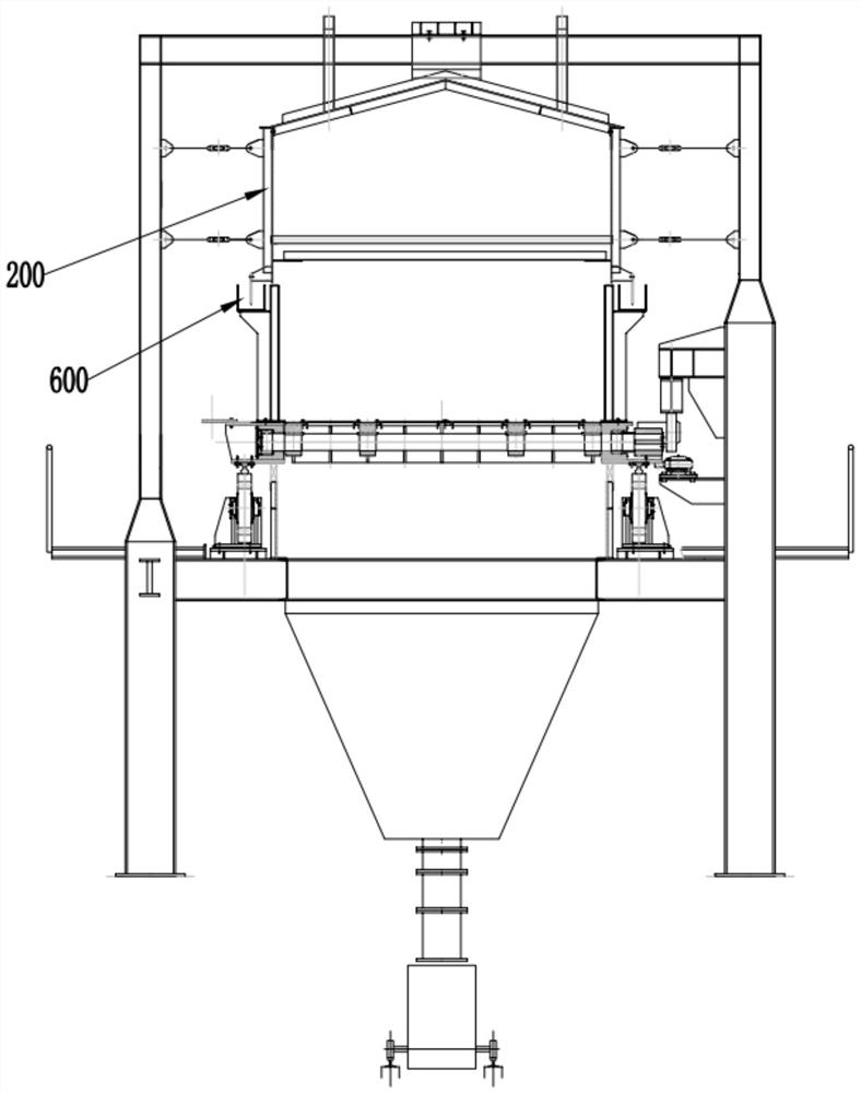 Annular cooler and water tank dredging device thereof