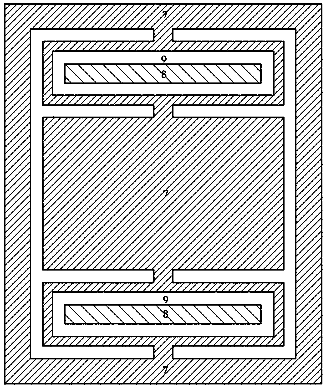 Bulk silicon machining process based on silicon chip etching and puncturing