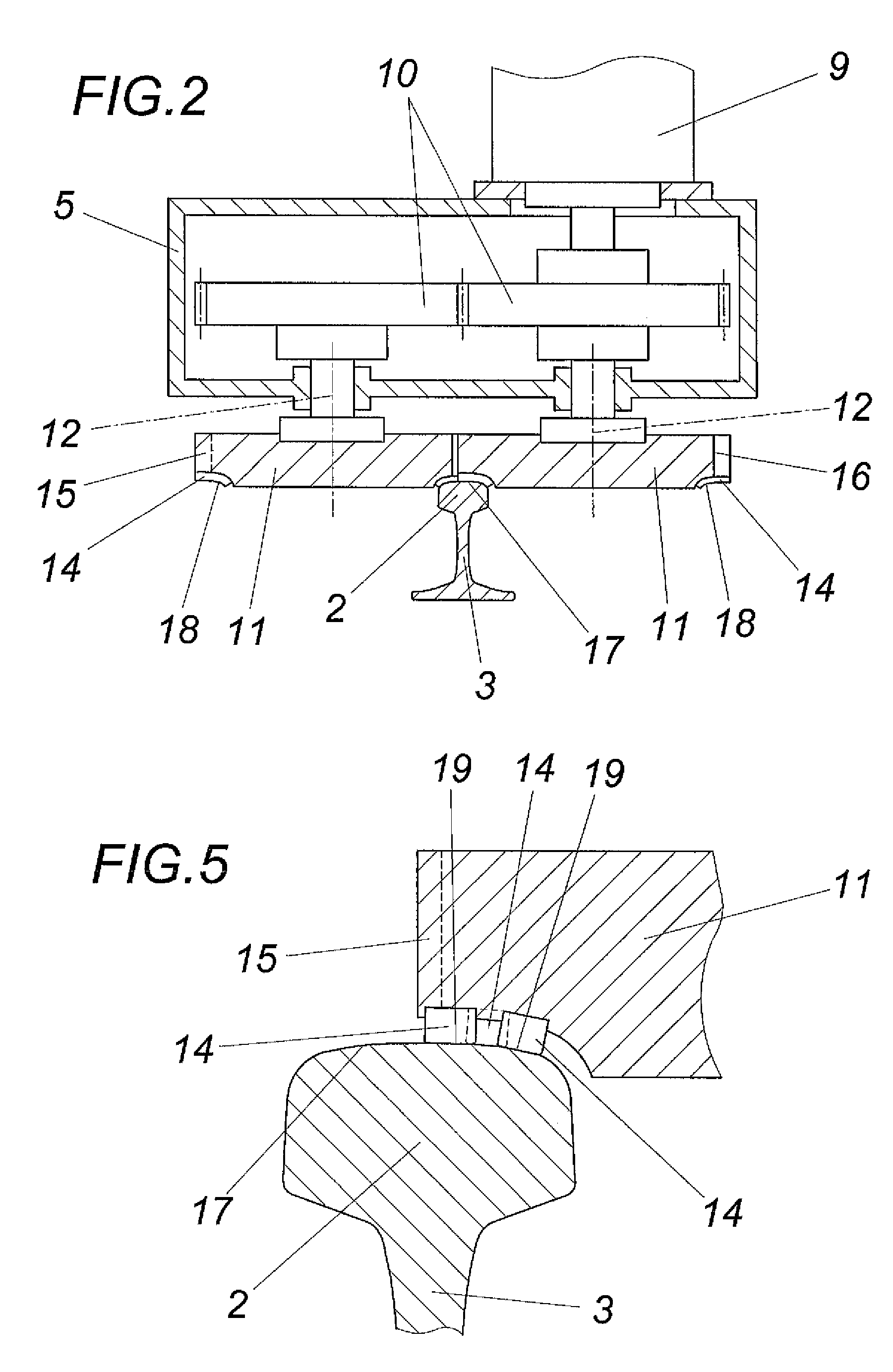 Device for reworking the running surface of a rail head by machining