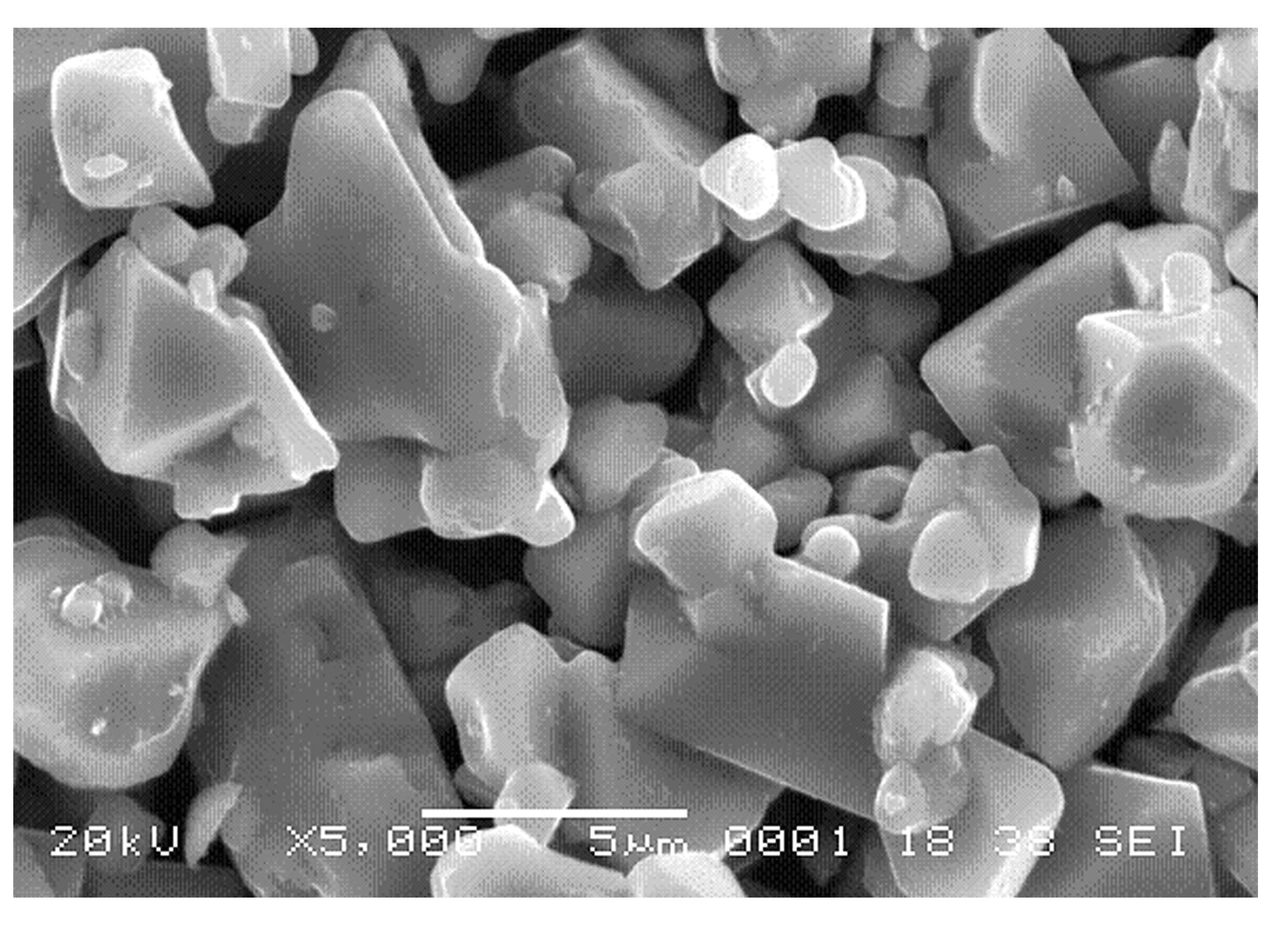 Single crystal lithium manganese oxide for lithium ion battery and preparation method thereof