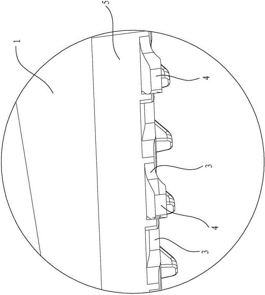 Rotational structure for butted panels