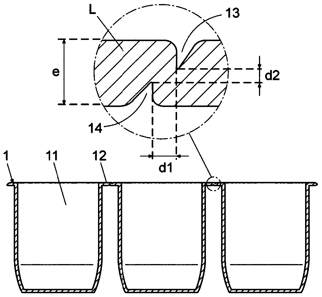 Combined containing box and manufacturing device thereof