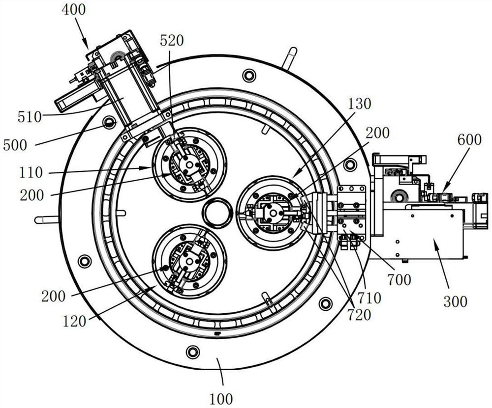 Winding device and winding method