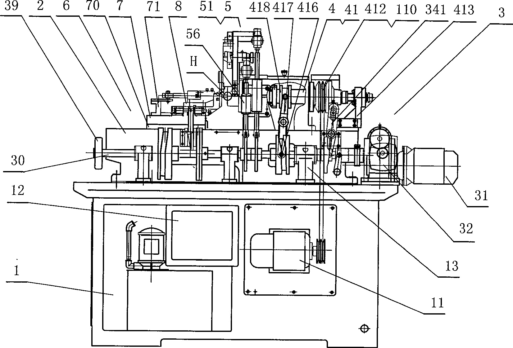 Single spindle automatic lathe for sequential operations by moving cutters along axes parallel to principal axis