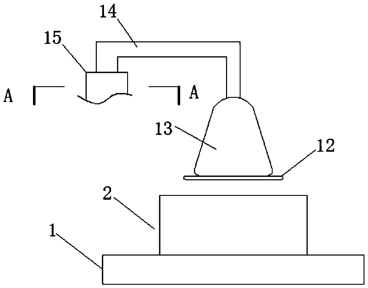 Accurate detection device for air leakage of facial mask packaging bag based on Bernoulli principle