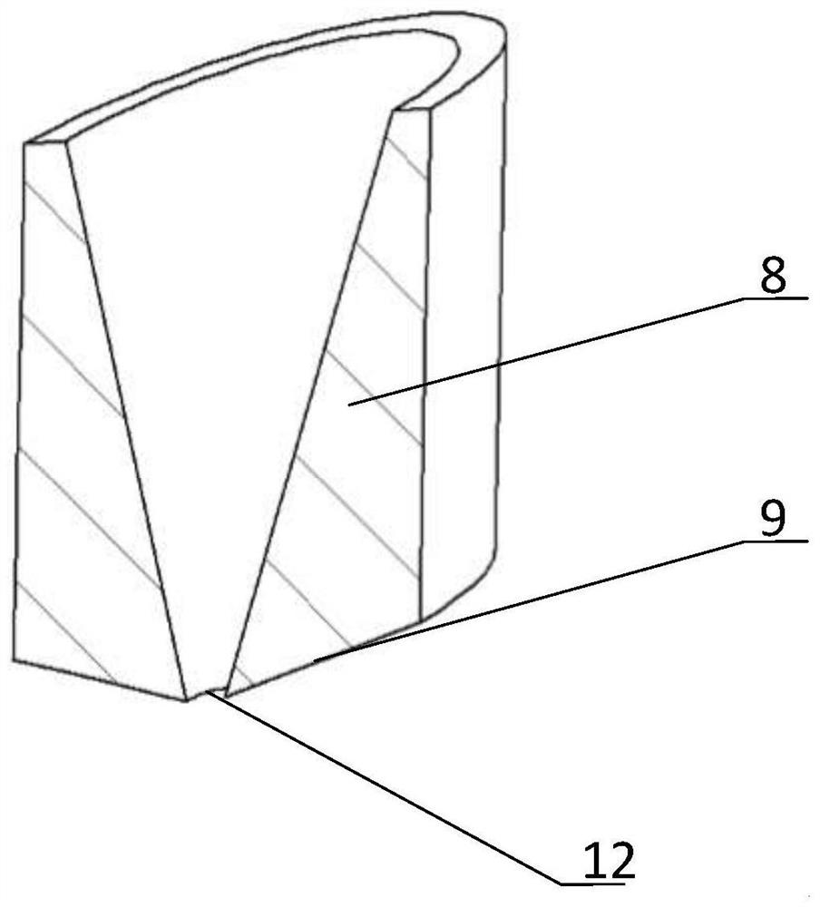 A Composite Thermal Aperture Cooling Device for a Solar Telescope