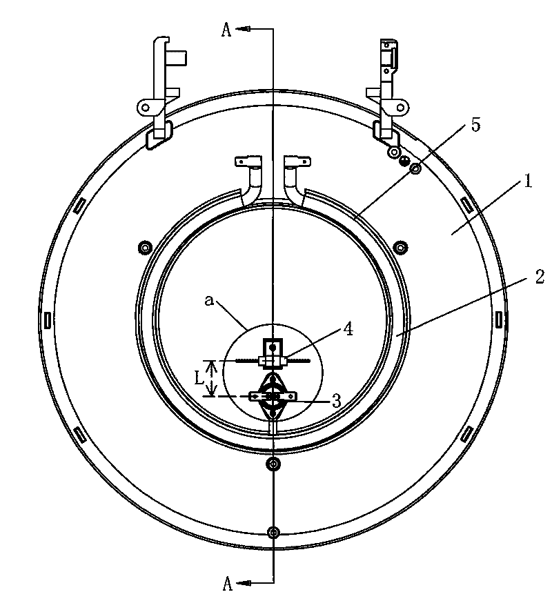 Temperature-sensing synchronous roasting machine