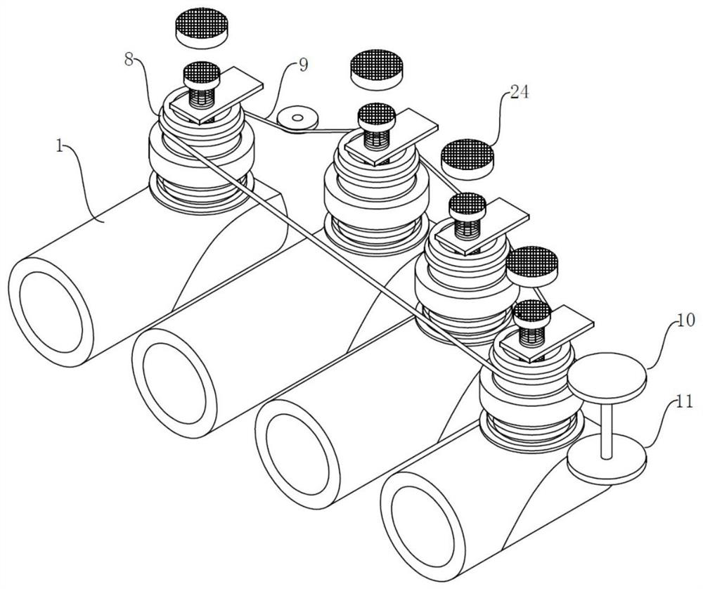 Tip blood sampling device capable of reducing fingertip sensitivity